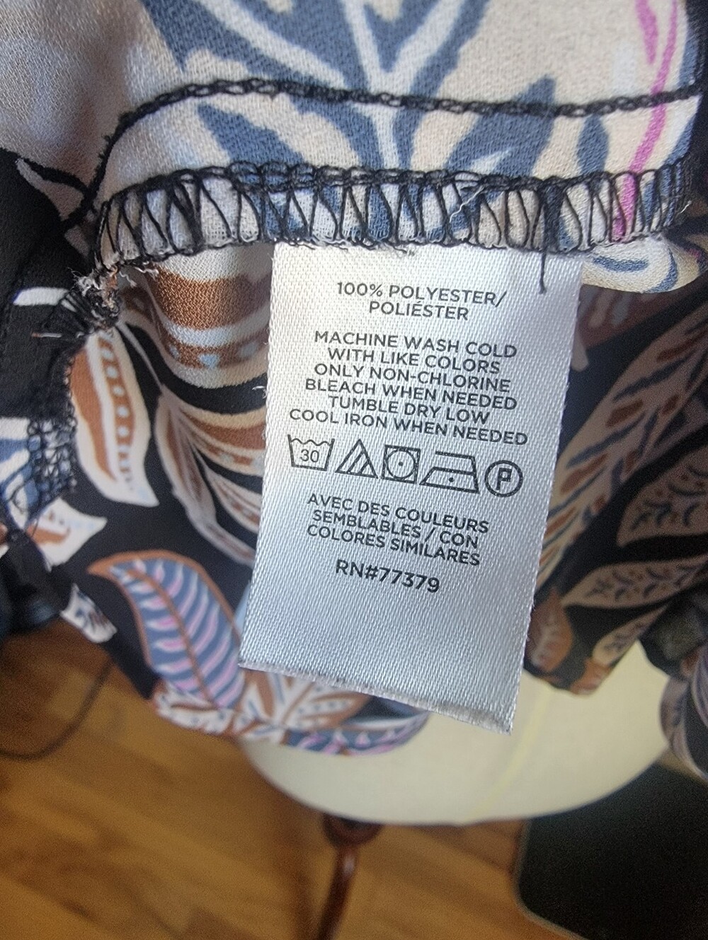 Ann Taylor Factory Women's Black Botanical Print Cap-Sleeve Top Size Medium - Picture 8 of 8